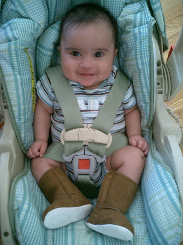 austin boots carseat